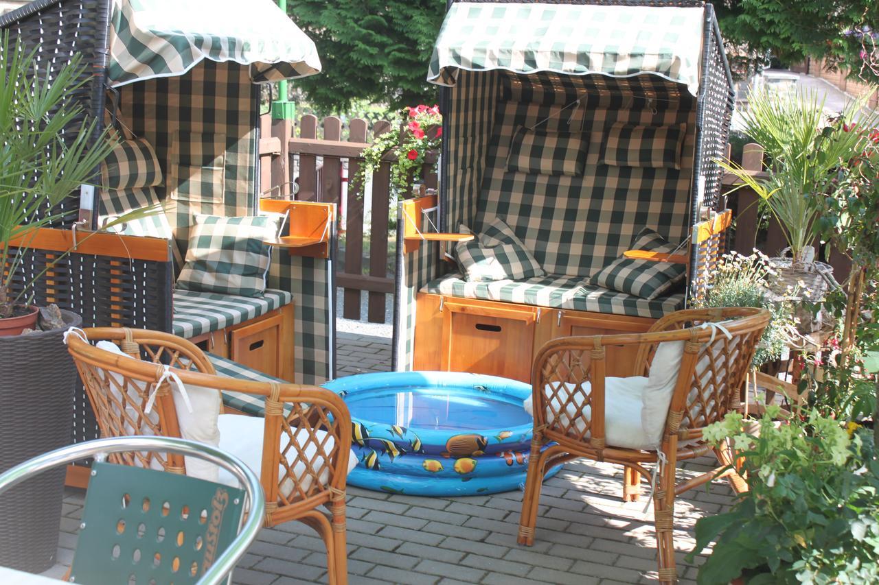 Pension Und Restaurant Die Burg Ehrenfriedersdorf Екстериор снимка